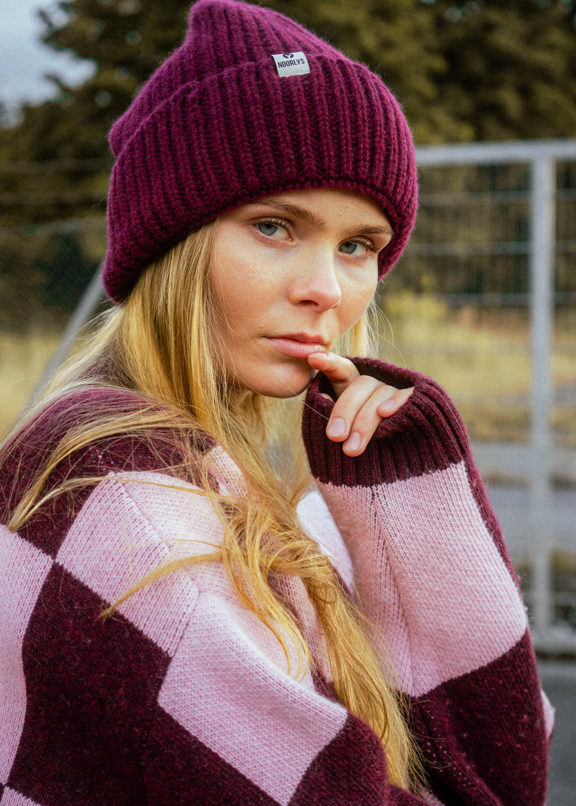 Bündel Strickpullover KARO & Kaschmirmütze ALMA Bordeaux