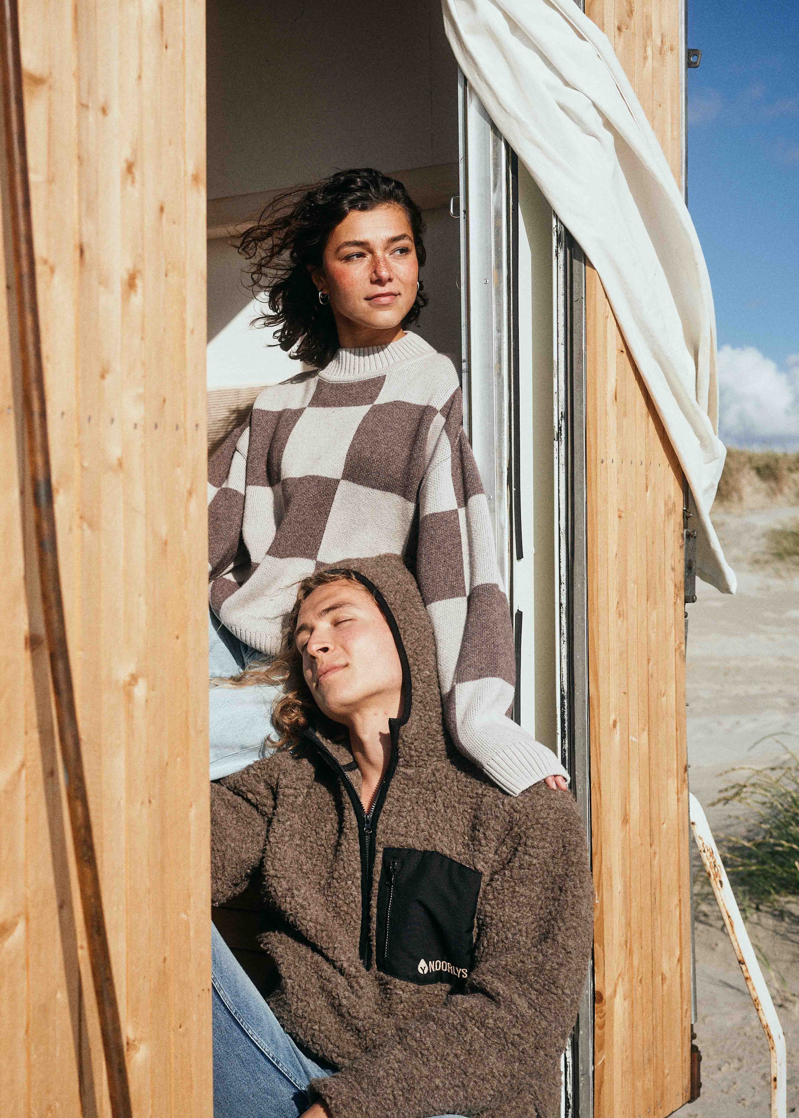 Strick-Sweater KARO OysterGrey/Schokolade