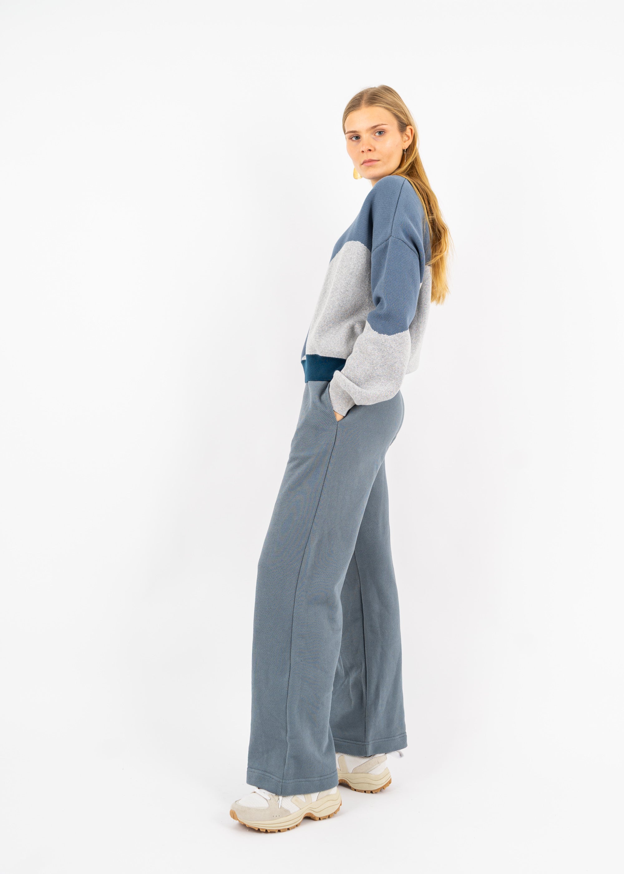 Unser Model Maike ist <strong>176 cm</strong> groß und trägt <strong>Größe S</strong>.#