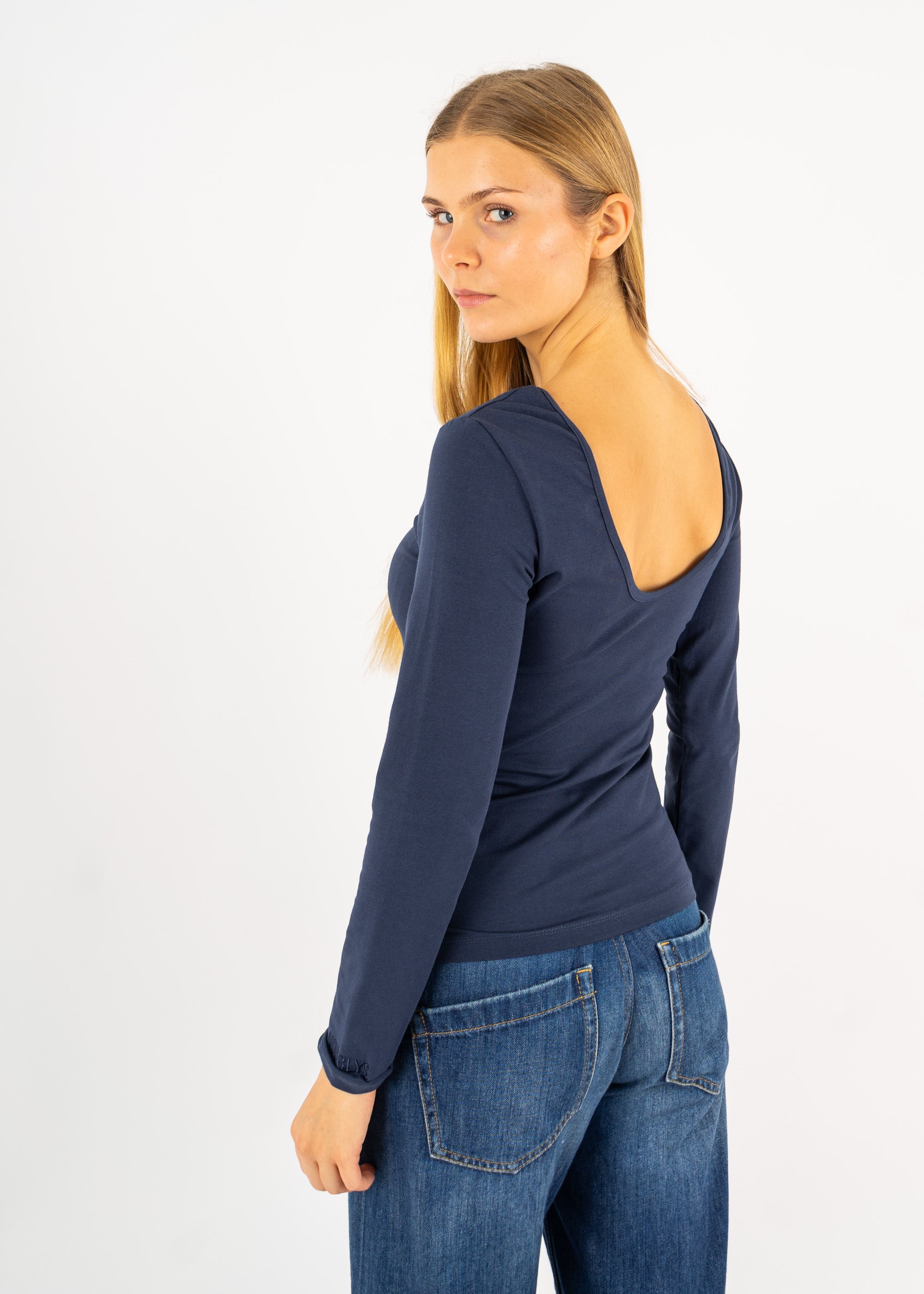 Unser Model Maike ist <strong>176 cm</strong> groß und trägt <strong>Größe S</strong>.#