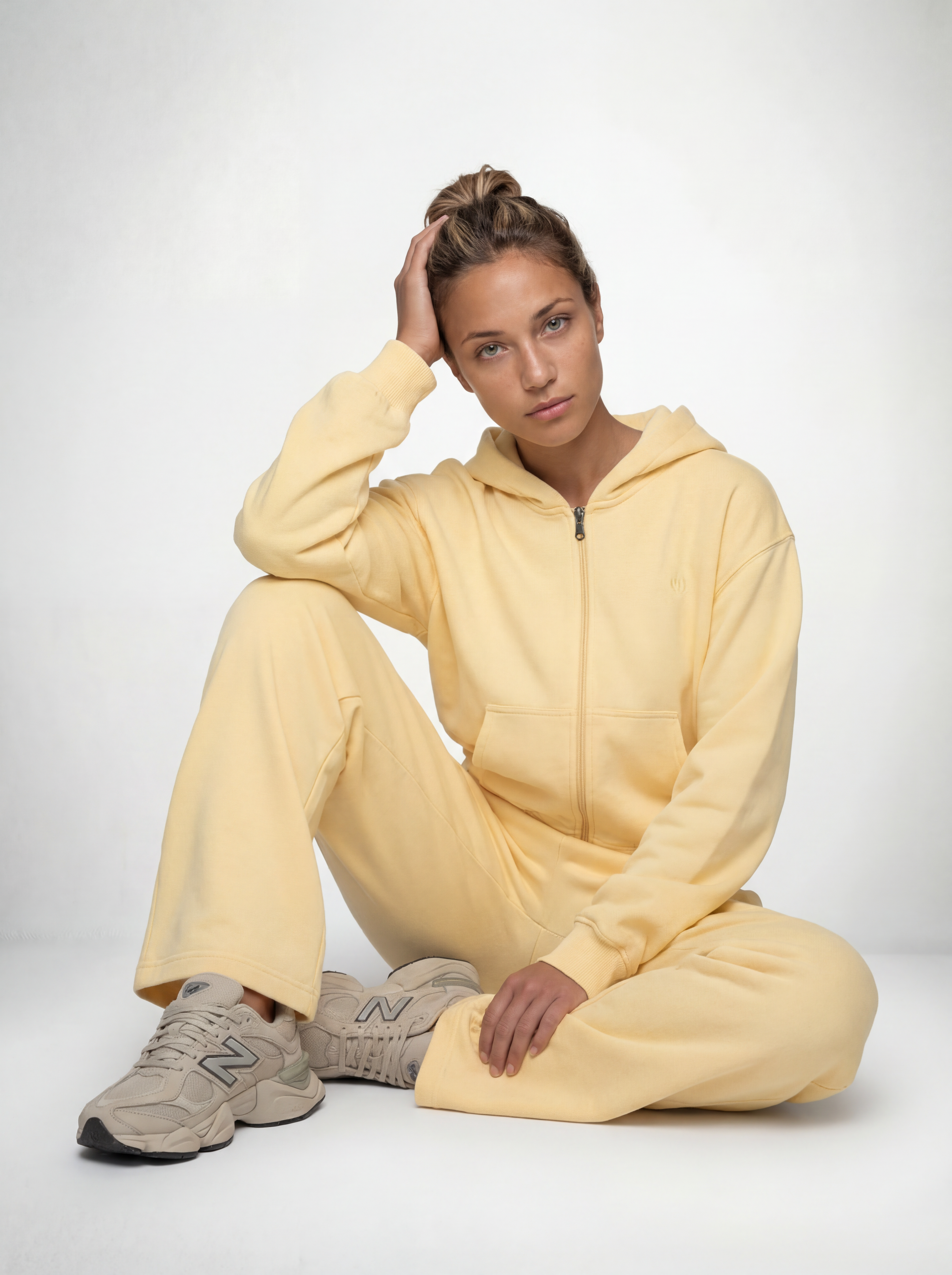 Jogginghose AMALIA - "PaleBanana"