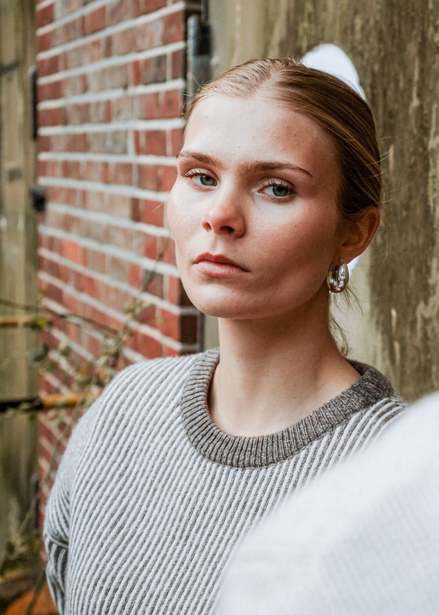 Unser Model Maike ist 176 cm groß und trägt Größe S.#