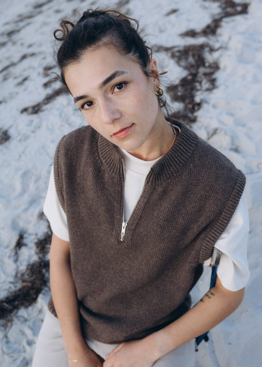 Unser Model Acelya ist 173 cm groß und trägt Größe S.#