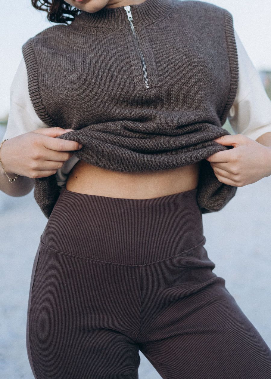 Unser Model Acelya ist 173 cm groß und trägt Größe S.#