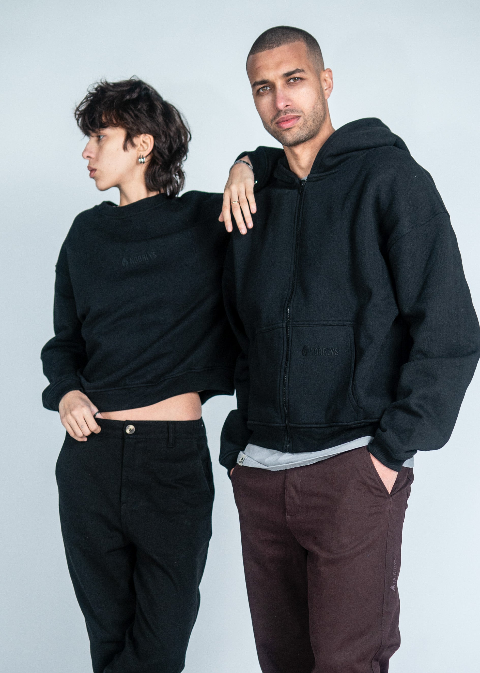 Boxy Heavy-Sweat Sweater PUNDIG Black