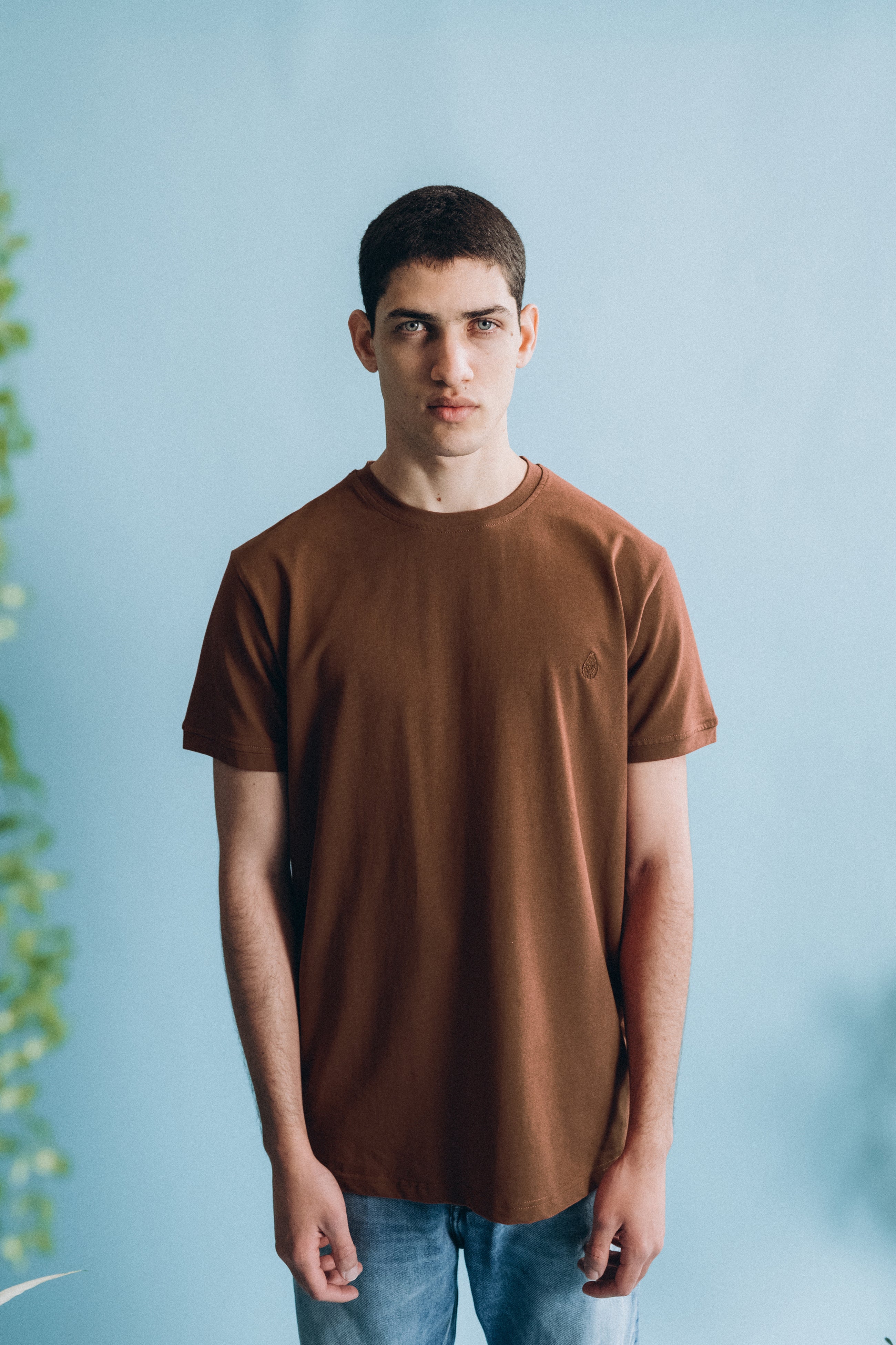 Unser Model Jonas ist <strong>178 cm</strong> groß und trägt <strong>Größe L</strong>.#