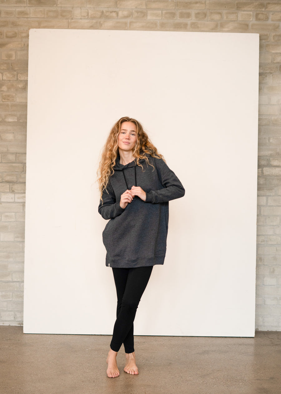 Unser Model Nika ist 175 cm groß und trägt Größe S.#