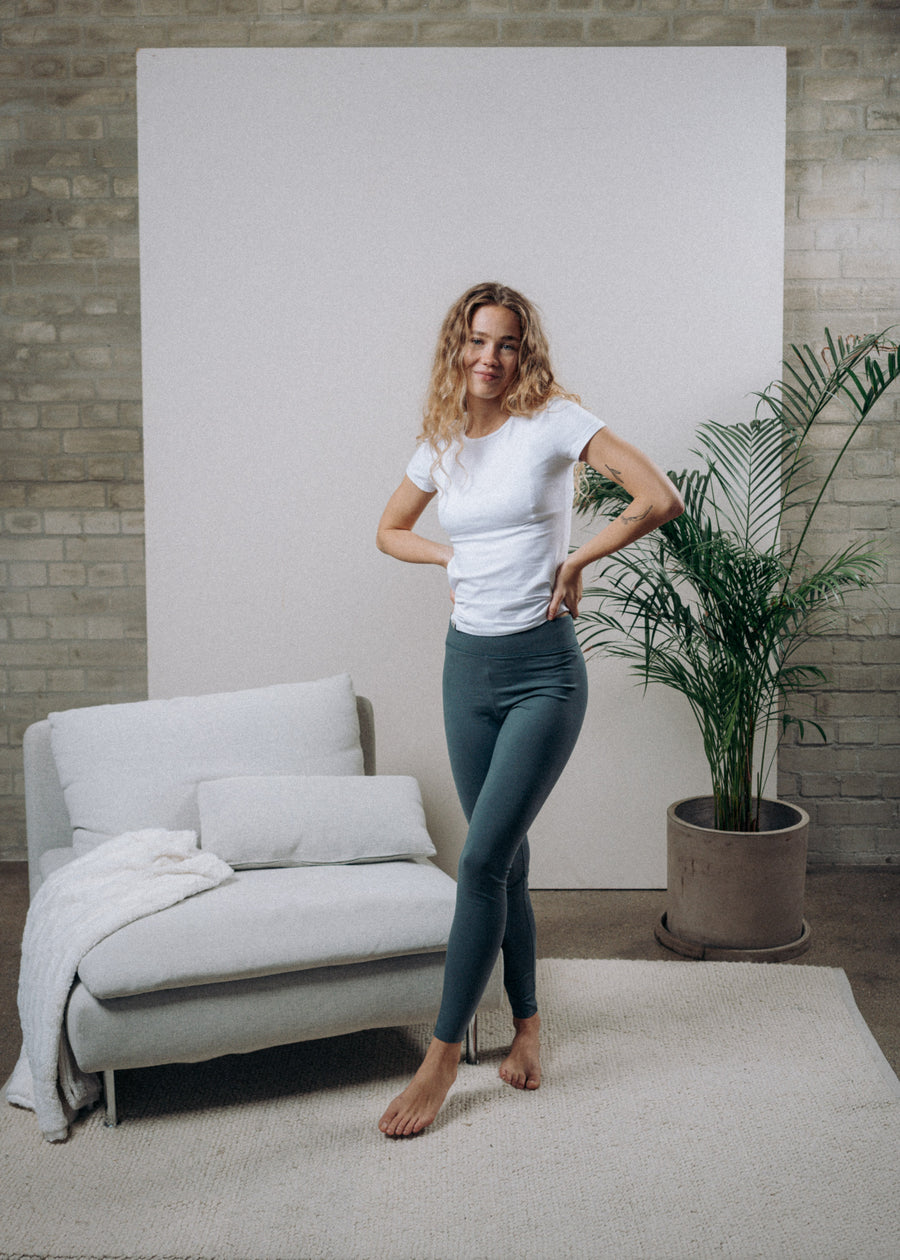 Unser Model Nika ist 175 cm groß und trägt Größe S.#