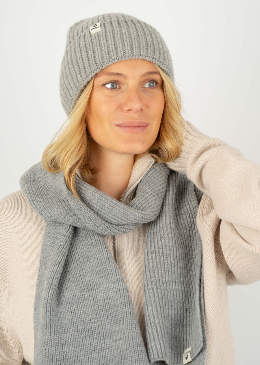 ALMA LightAsh cashmere hat