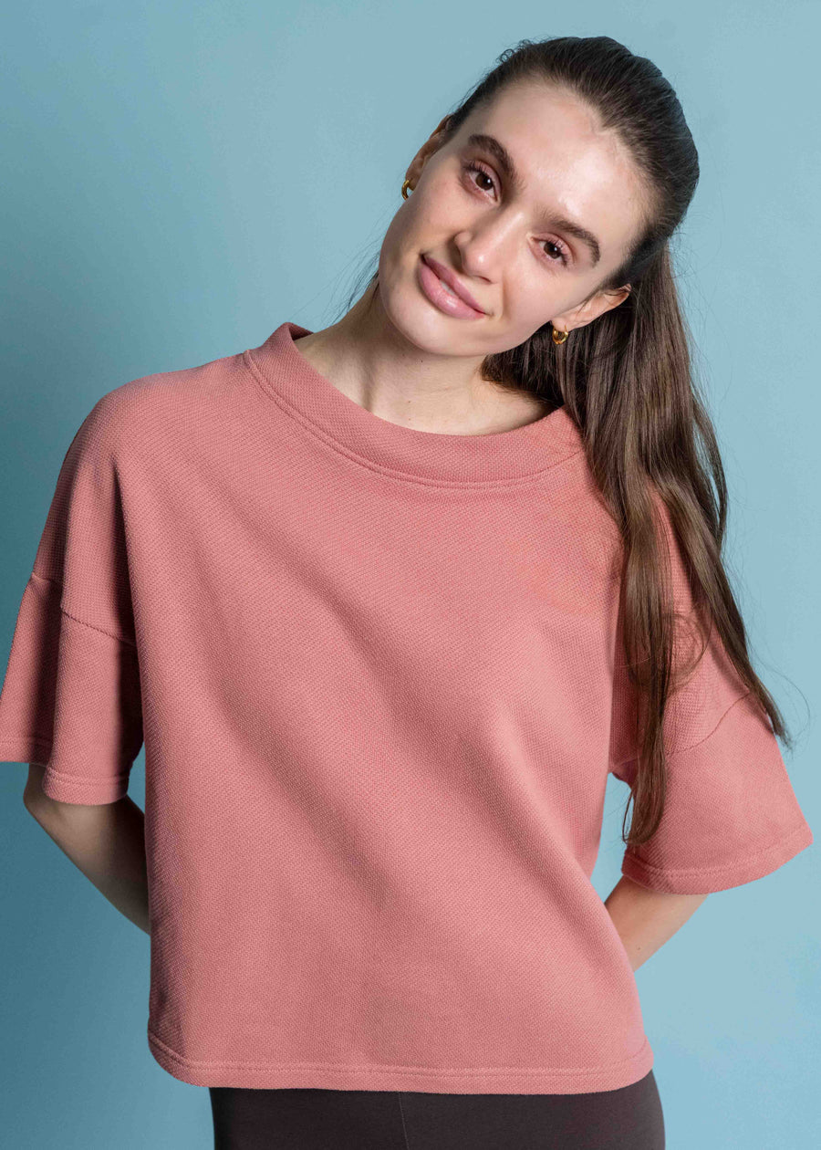 Unser Model Evelin ist 177 cm groß und trägt Größe S.#