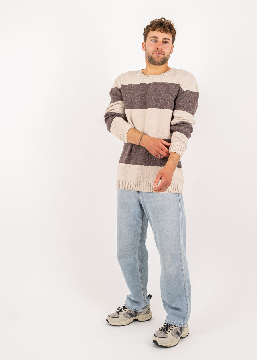 Unser Model Henry ist 178 cm groß und trägt Größe L.#