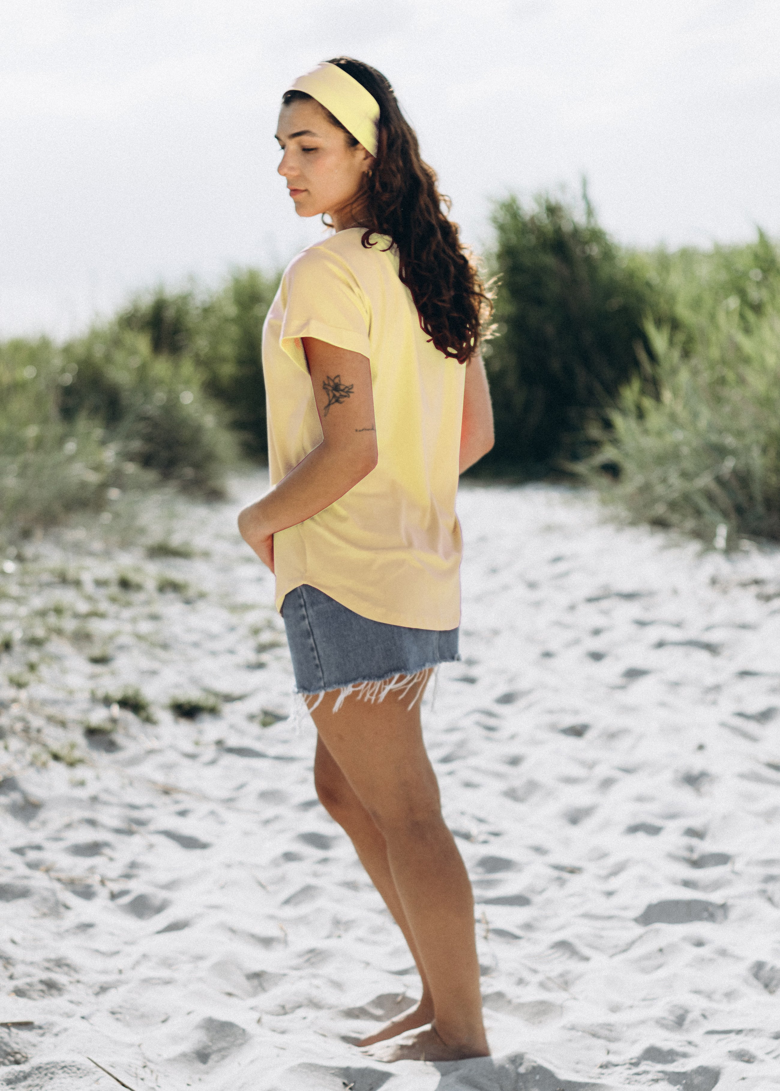 Unser Model Acelya ist <strong>173 cm</strong> groß und trägt <strong>Größe S</strong>.#